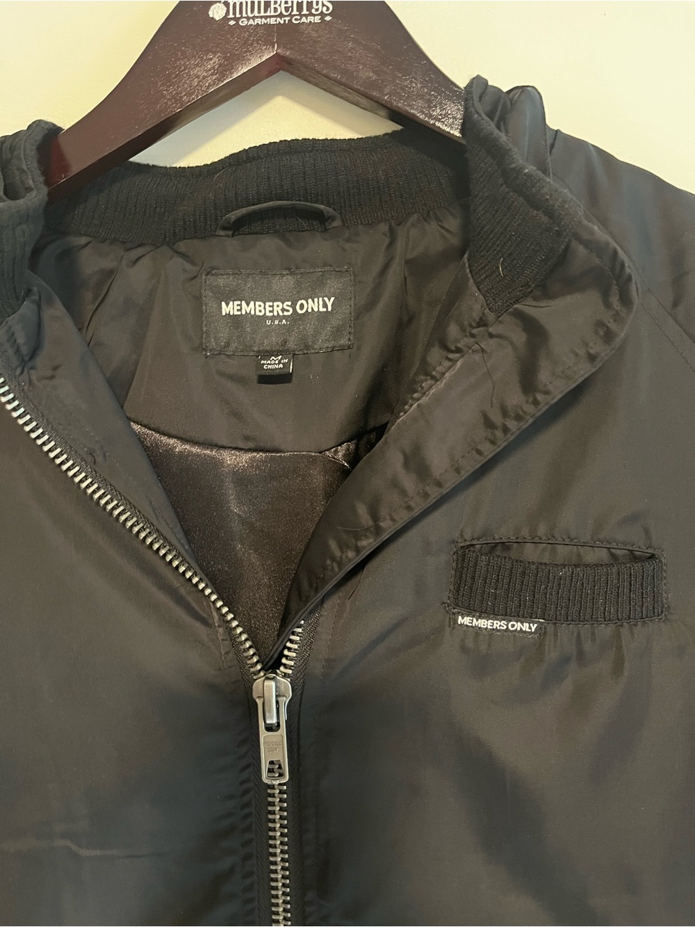 Members Only Black Bomber Jacket - M